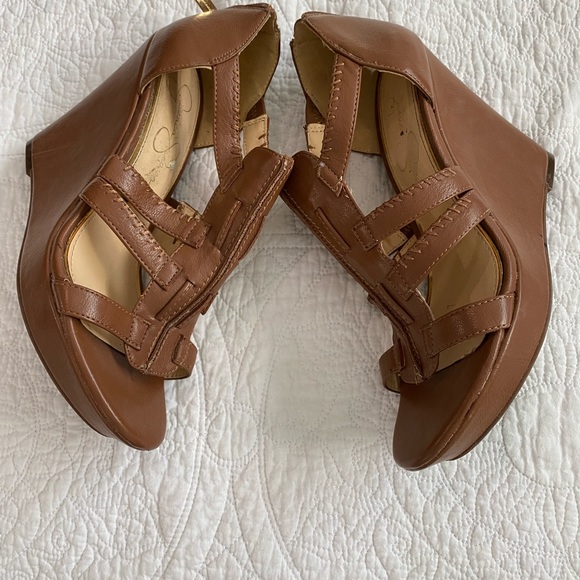 Jessica Simpson brown wedge sandals - Picture 2 of 6